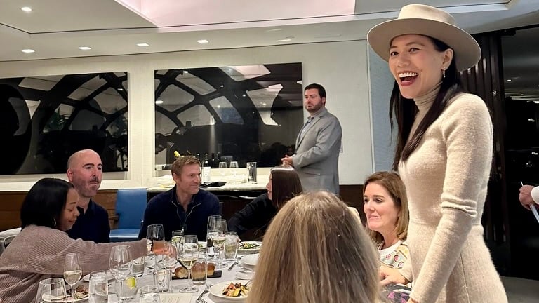 982C0312-9AA9-4E5F-96C0-063EE0D43DC8_1_105_c