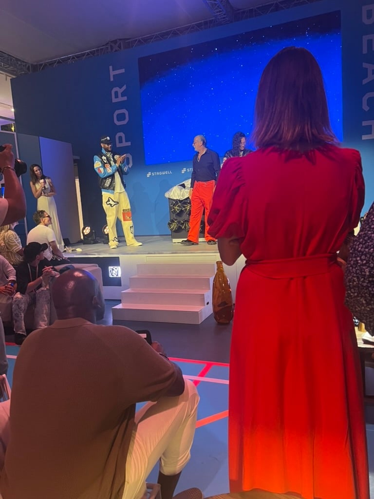 49FDFBA2-0FD4-4FFA-BF94-A463B47CE0AA_1_105_c