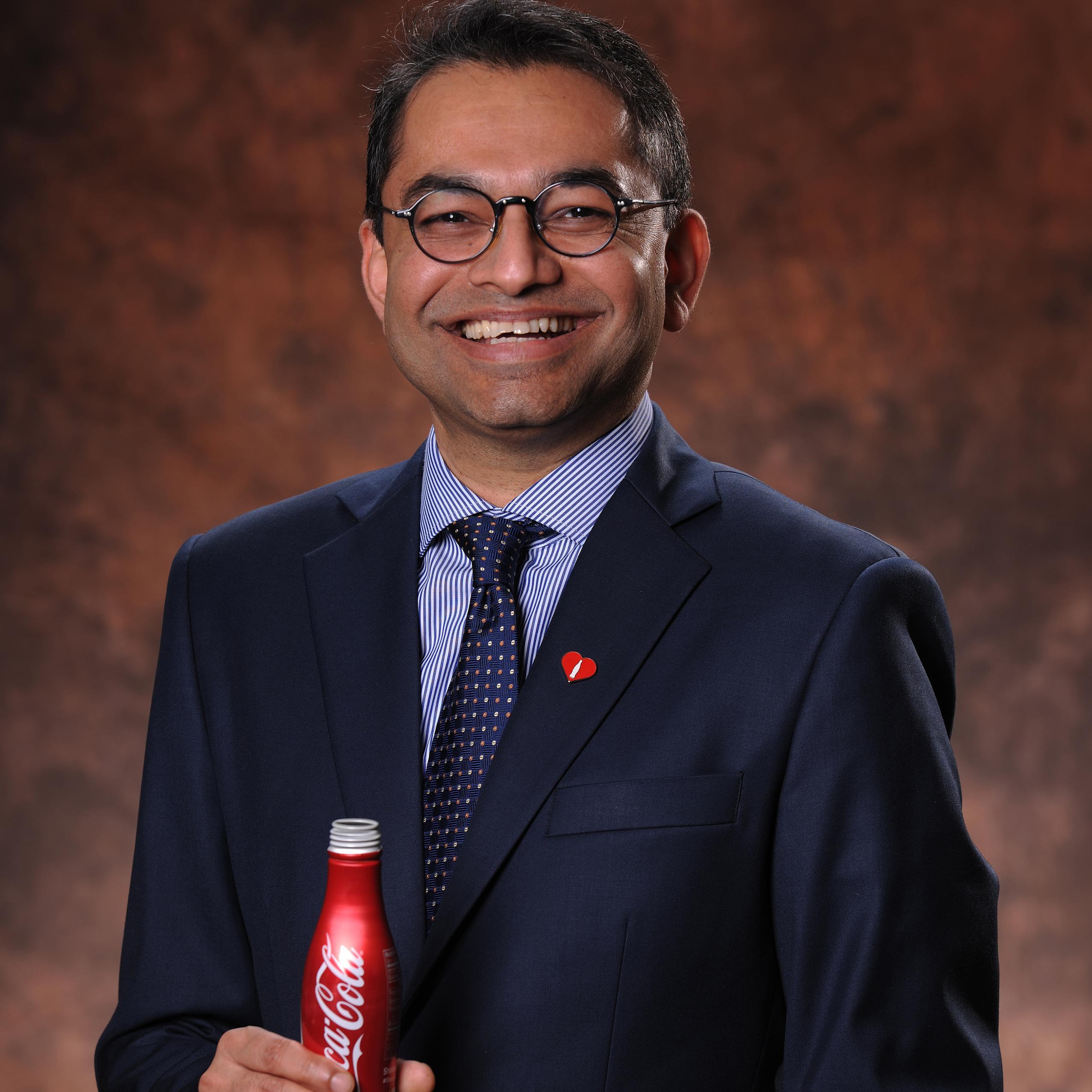 Shakir Moin Headshot