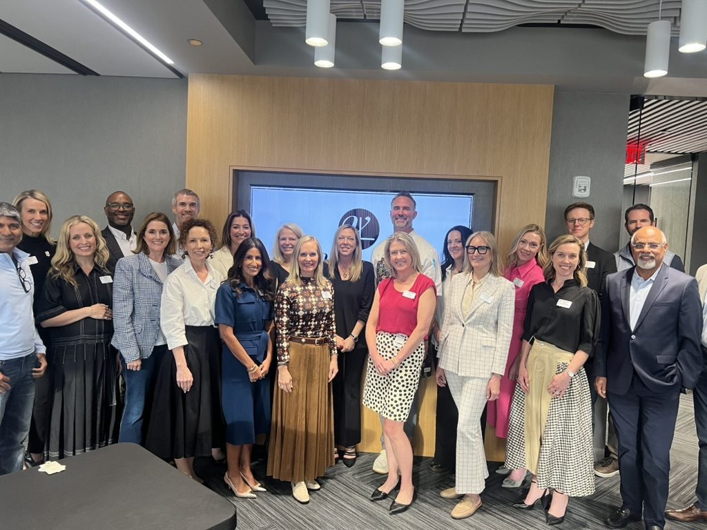 dallas_09_group_screen_alt