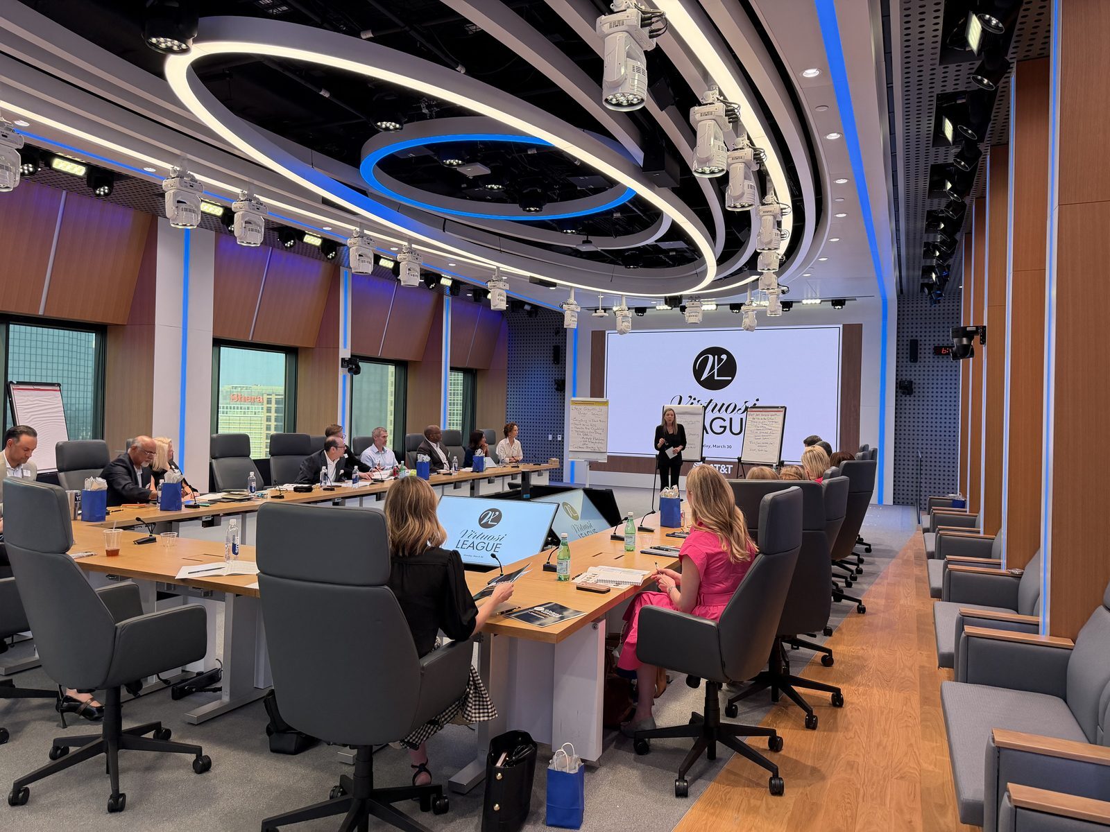 dallas_16_session_led_ceiling